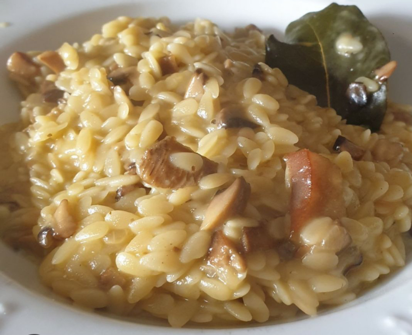  FALSO RISOTTO SETAS Y TRUFA 