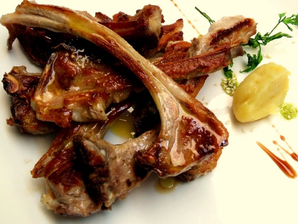 CHULETILLAS DE CORDERO