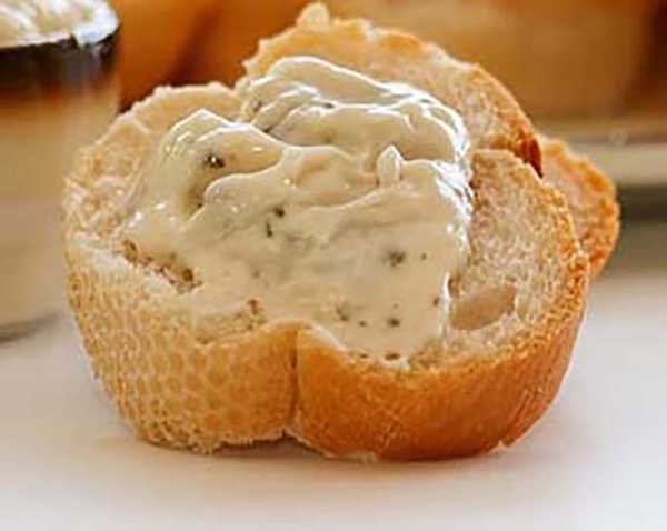 PAN CON ALIOLI (PERS.)